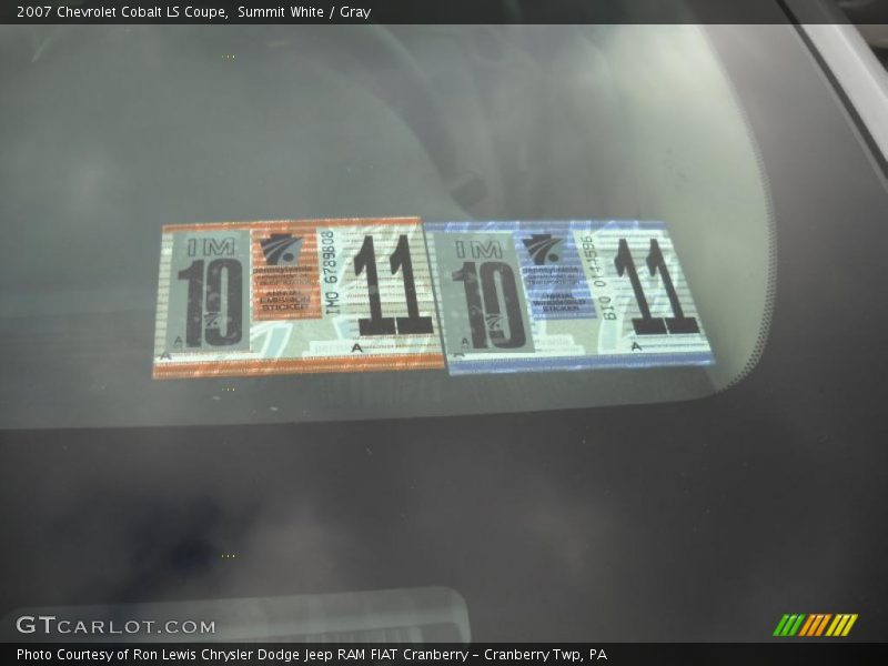 Summit White / Gray 2007 Chevrolet Cobalt LS Coupe
