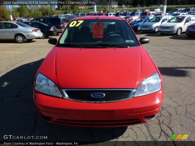 Infra-Red / Charcoal/Light Flint 2007 Ford Focus ZX4 SE Sedan