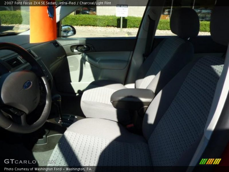 Infra-Red / Charcoal/Light Flint 2007 Ford Focus ZX4 SE Sedan