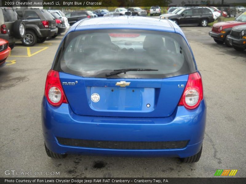 Bright Blue / Charcoal 2009 Chevrolet Aveo Aveo5 LS