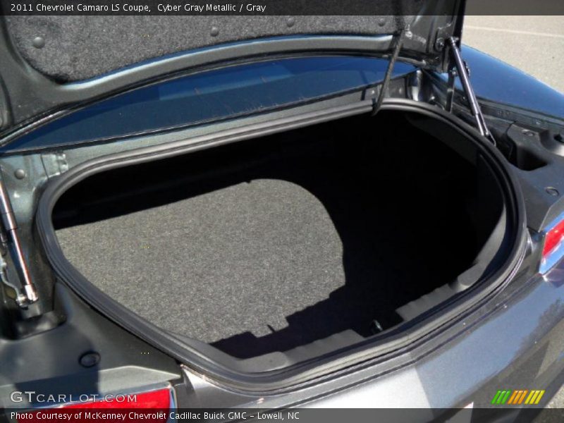  2011 Camaro LS Coupe Trunk
