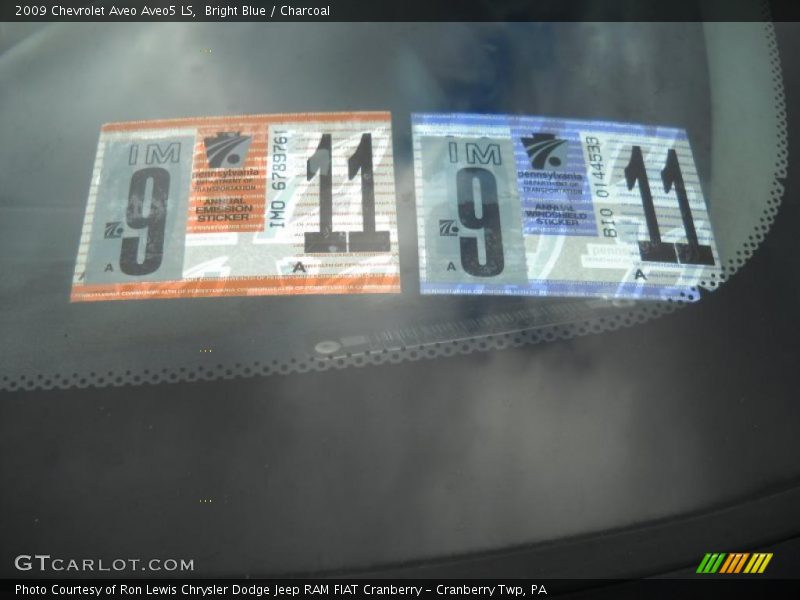 Bright Blue / Charcoal 2009 Chevrolet Aveo Aveo5 LS