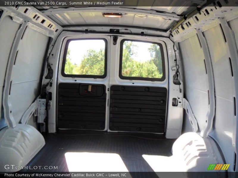 Summit White / Medium Pewter 2010 GMC Savana Van 2500 Cargo