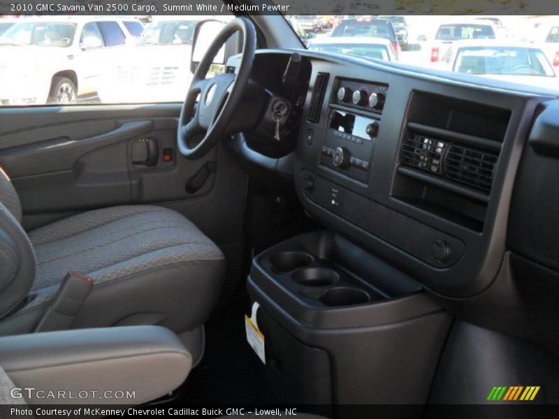 Summit White / Medium Pewter 2010 GMC Savana Van 2500 Cargo