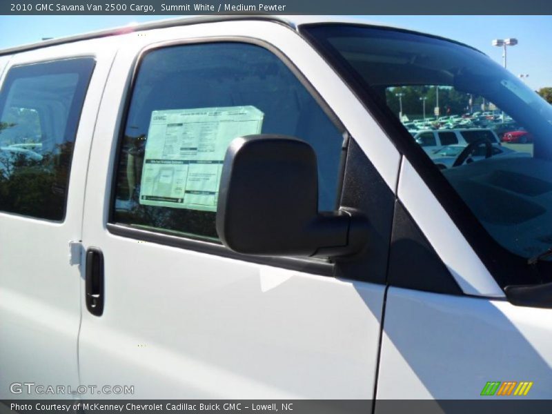 Summit White / Medium Pewter 2010 GMC Savana Van 2500 Cargo