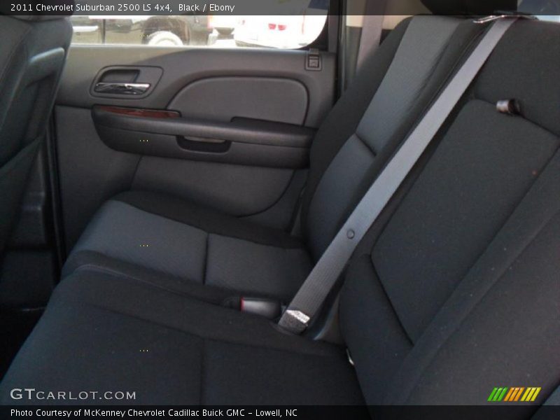 Black / Ebony 2011 Chevrolet Suburban 2500 LS 4x4