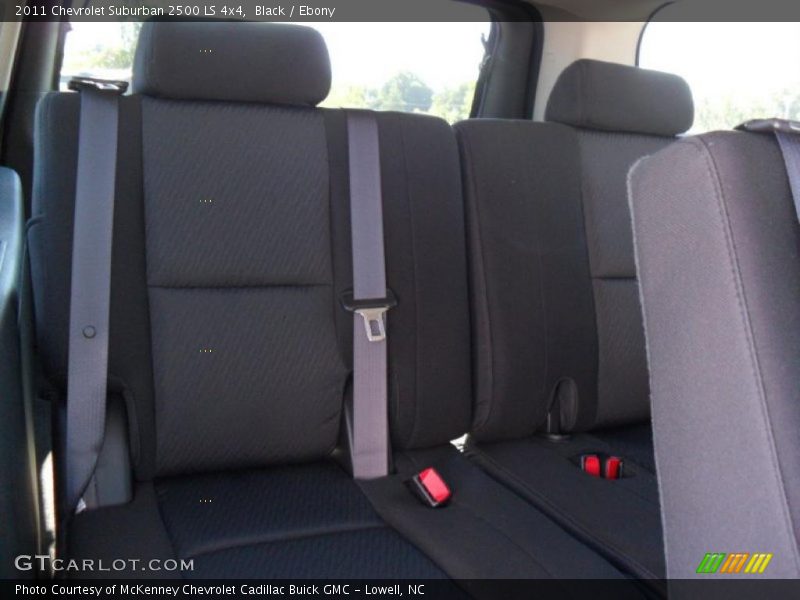 Black / Ebony 2011 Chevrolet Suburban 2500 LS 4x4