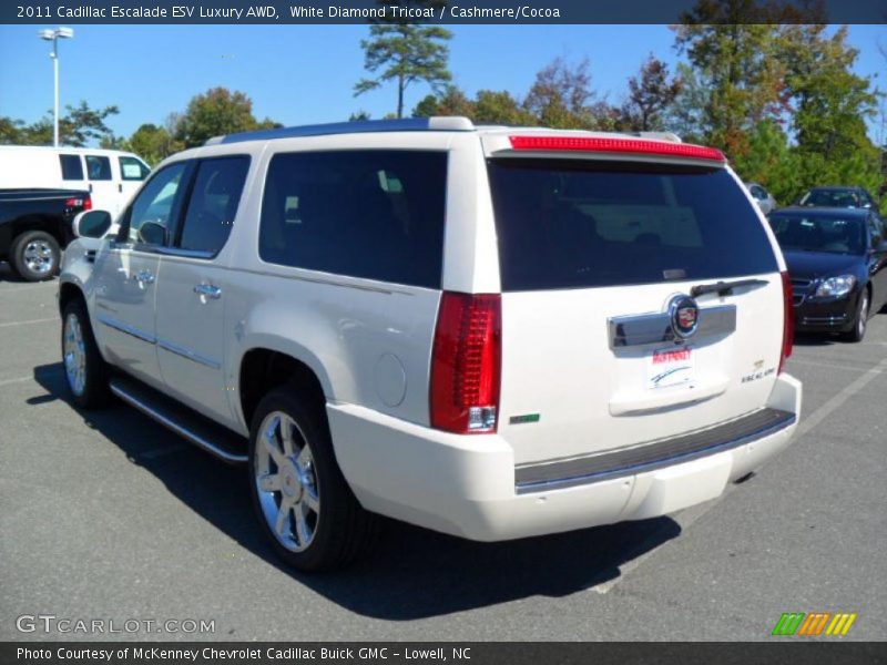White Diamond Tricoat / Cashmere/Cocoa 2011 Cadillac Escalade ESV Luxury AWD