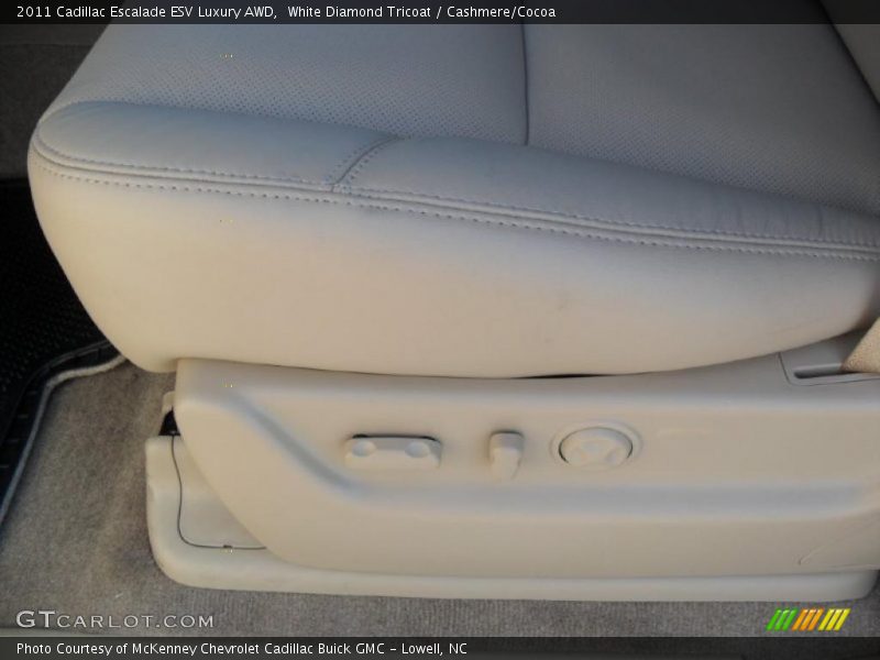 White Diamond Tricoat / Cashmere/Cocoa 2011 Cadillac Escalade ESV Luxury AWD