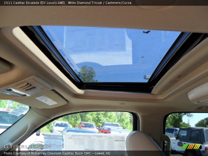 White Diamond Tricoat / Cashmere/Cocoa 2011 Cadillac Escalade ESV Luxury AWD