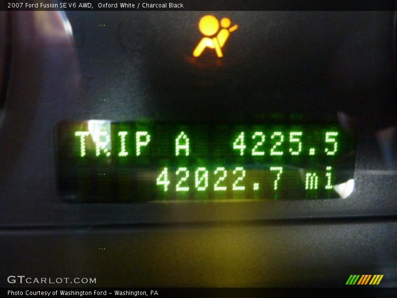 Oxford White / Charcoal Black 2007 Ford Fusion SE V6 AWD