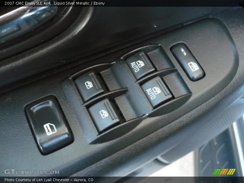 Liquid Silver Metallic / Ebony 2007 GMC Envoy SLE 4x4