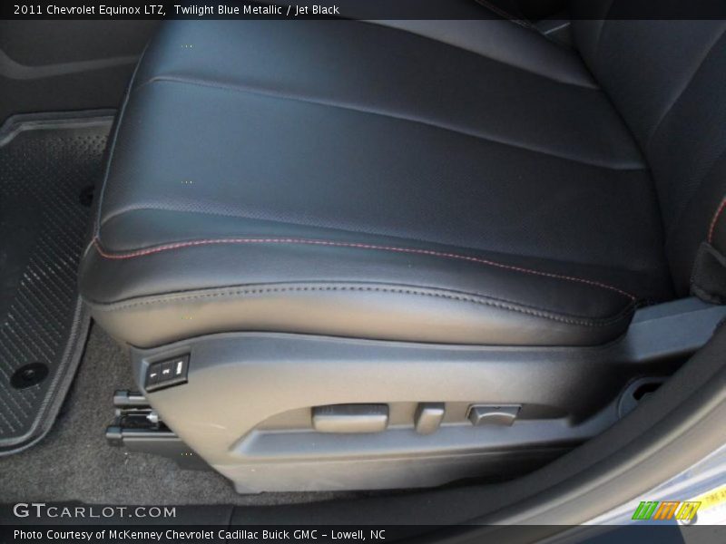 Twilight Blue Metallic / Jet Black 2011 Chevrolet Equinox LTZ