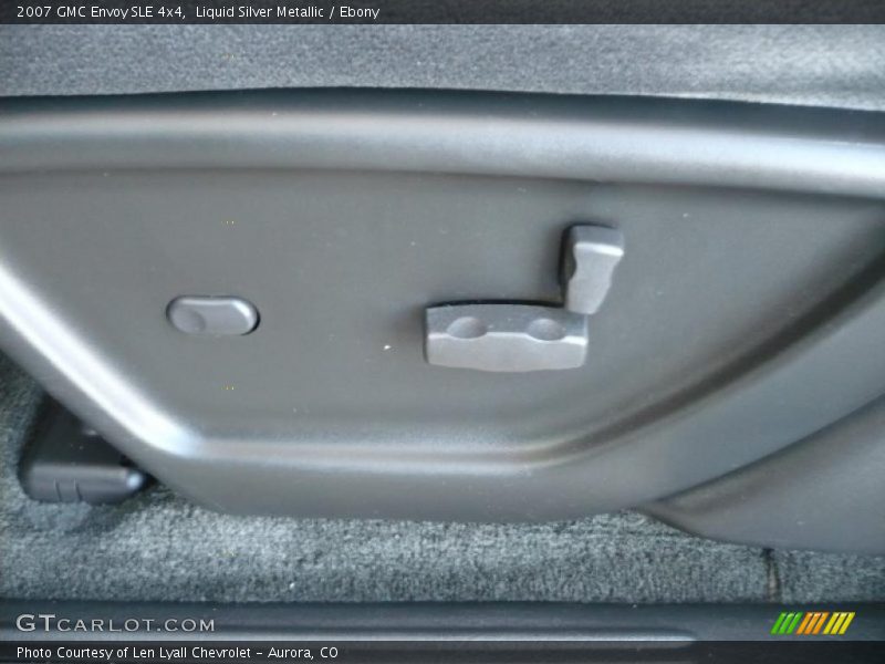 Liquid Silver Metallic / Ebony 2007 GMC Envoy SLE 4x4