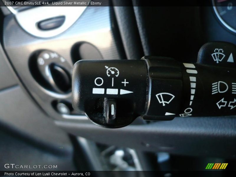 Liquid Silver Metallic / Ebony 2007 GMC Envoy SLE 4x4