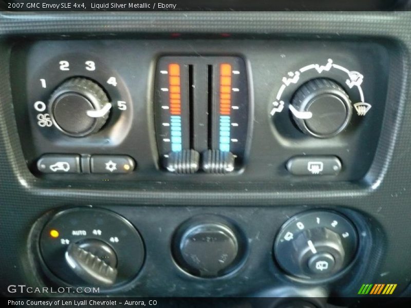 Liquid Silver Metallic / Ebony 2007 GMC Envoy SLE 4x4