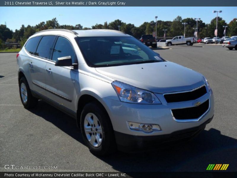 Silver Ice Metallic / Dark Gray/Light Gray 2011 Chevrolet Traverse LS