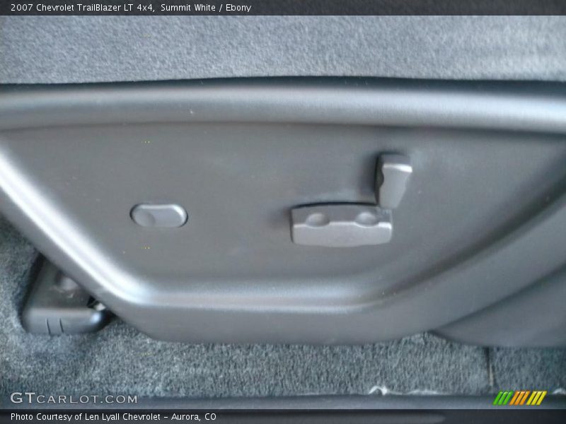 Summit White / Ebony 2007 Chevrolet TrailBlazer LT 4x4