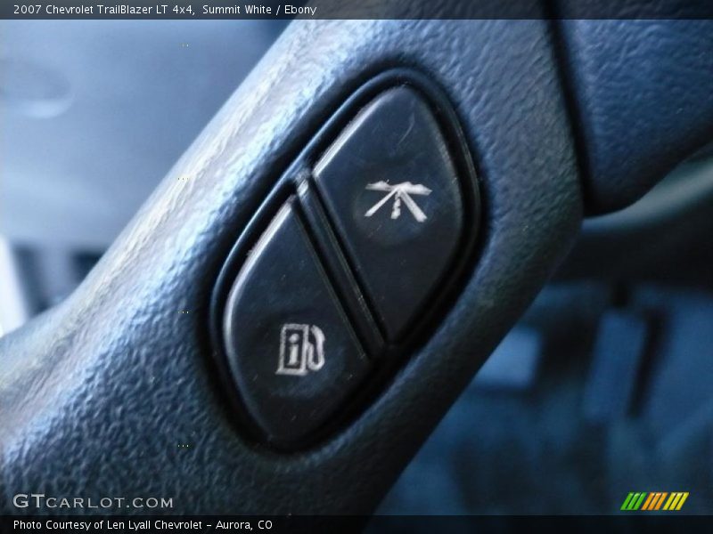 Summit White / Ebony 2007 Chevrolet TrailBlazer LT 4x4