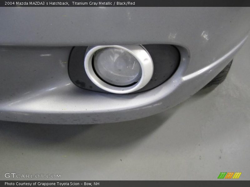 Titanium Gray Metallic / Black/Red 2004 Mazda MAZDA3 s Hatchback
