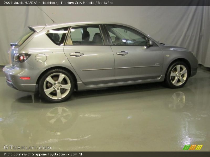 Titanium Gray Metallic / Black/Red 2004 Mazda MAZDA3 s Hatchback