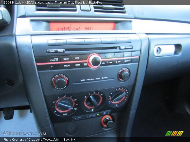 Titanium Gray Metallic / Black/Red 2004 Mazda MAZDA3 s Hatchback