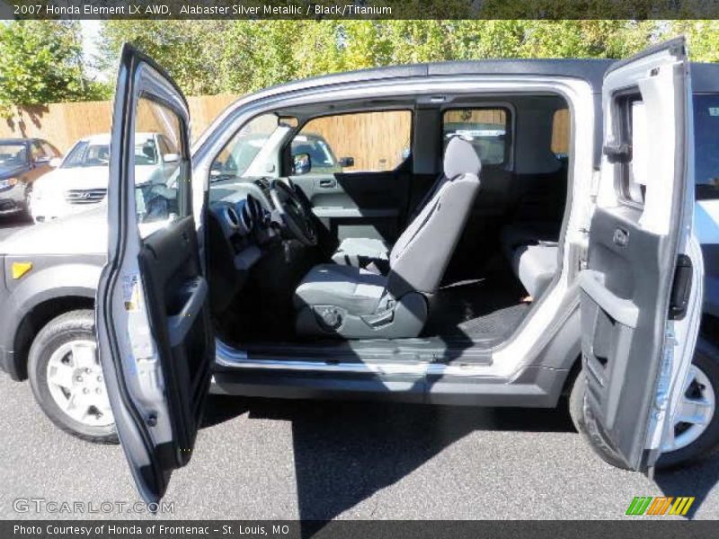 Alabaster Silver Metallic / Black/Titanium 2007 Honda Element LX AWD