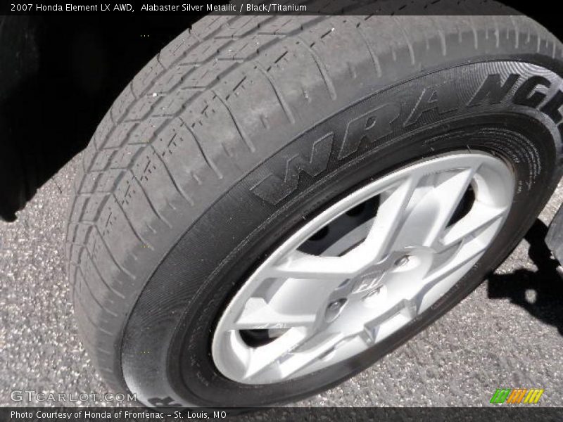 Alabaster Silver Metallic / Black/Titanium 2007 Honda Element LX AWD