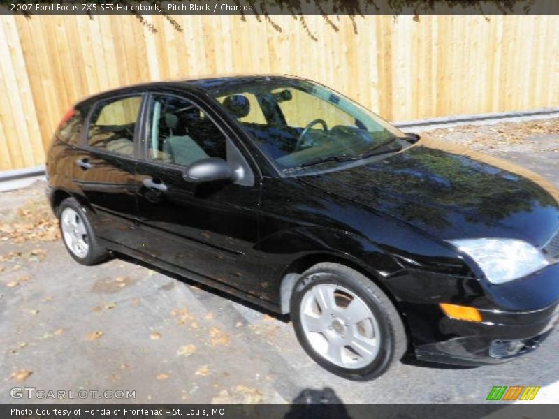 Pitch Black / Charcoal 2007 Ford Focus ZX5 SES Hatchback