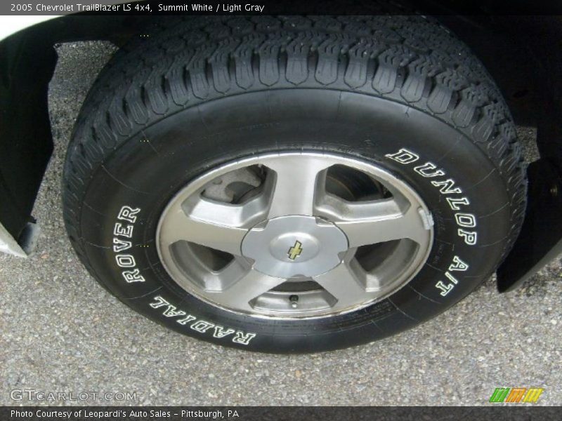 Summit White / Light Gray 2005 Chevrolet TrailBlazer LS 4x4