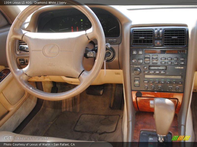Diamond White / Ivory 1994 Lexus LS 400