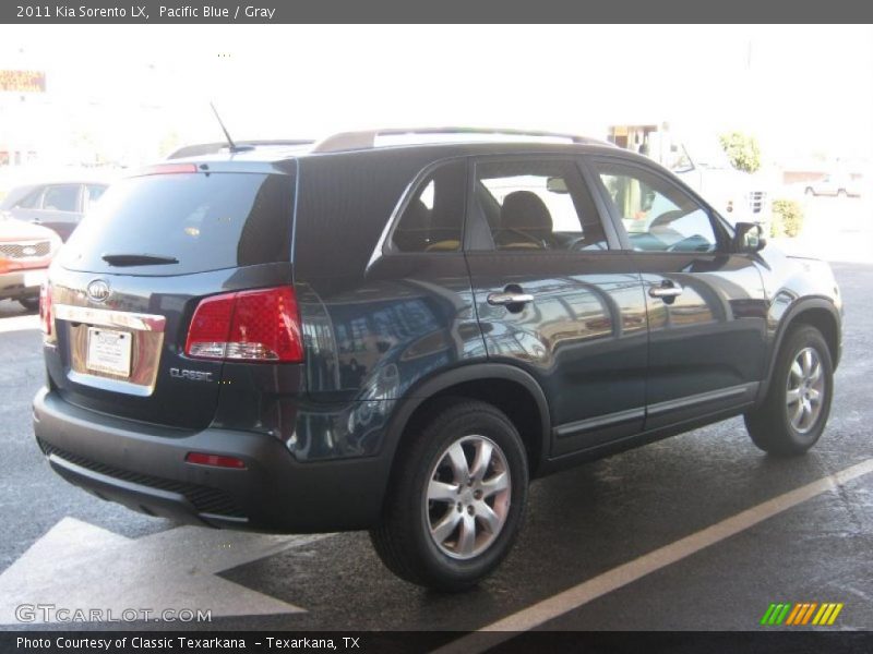 Pacific Blue / Gray 2011 Kia Sorento LX