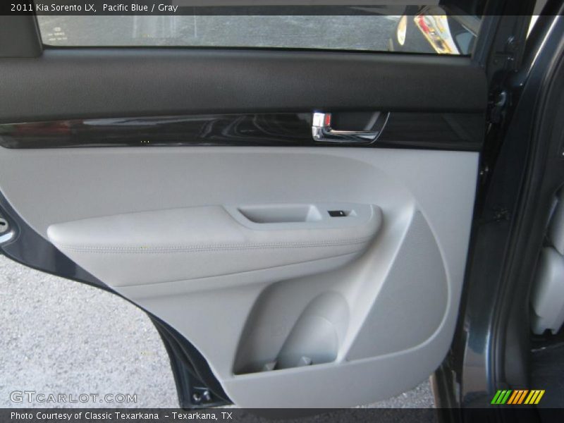 Pacific Blue / Gray 2011 Kia Sorento LX