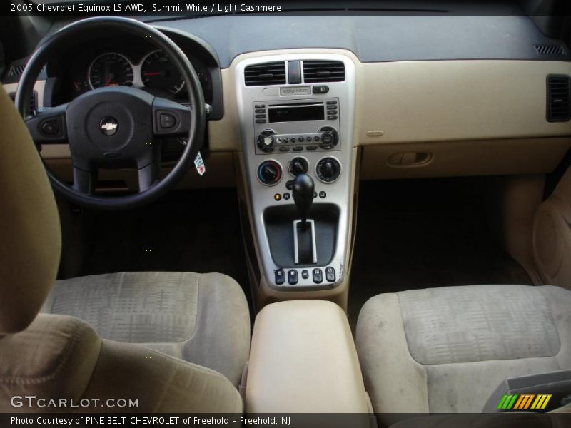 Summit White / Light Cashmere 2005 Chevrolet Equinox LS AWD