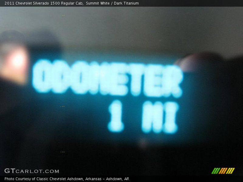 Summit White / Dark Titanium 2011 Chevrolet Silverado 1500 Regular Cab