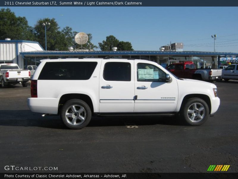 Summit White / Light Cashmere/Dark Cashmere 2011 Chevrolet Suburban LTZ