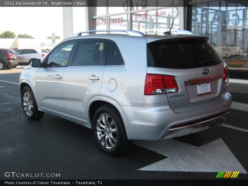 Bright Silver / Black 2011 Kia Sorento SX V6