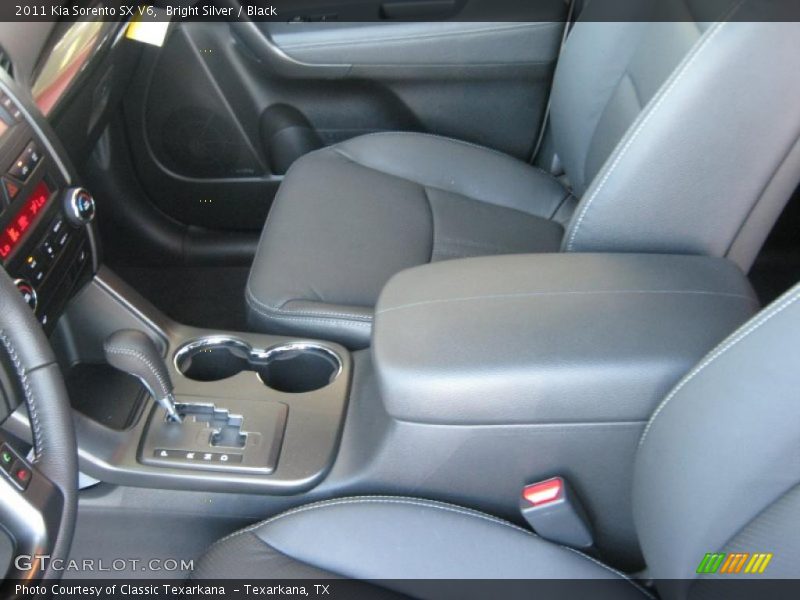 Bright Silver / Black 2011 Kia Sorento SX V6