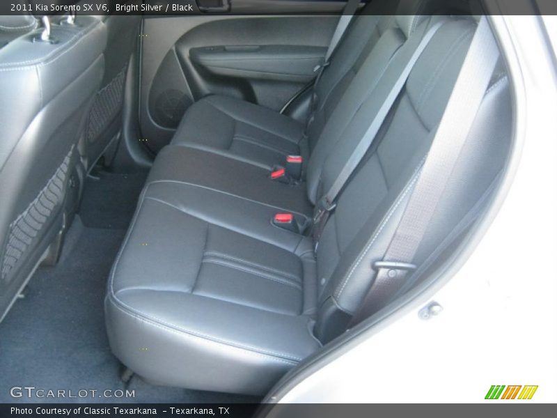 Bright Silver / Black 2011 Kia Sorento SX V6