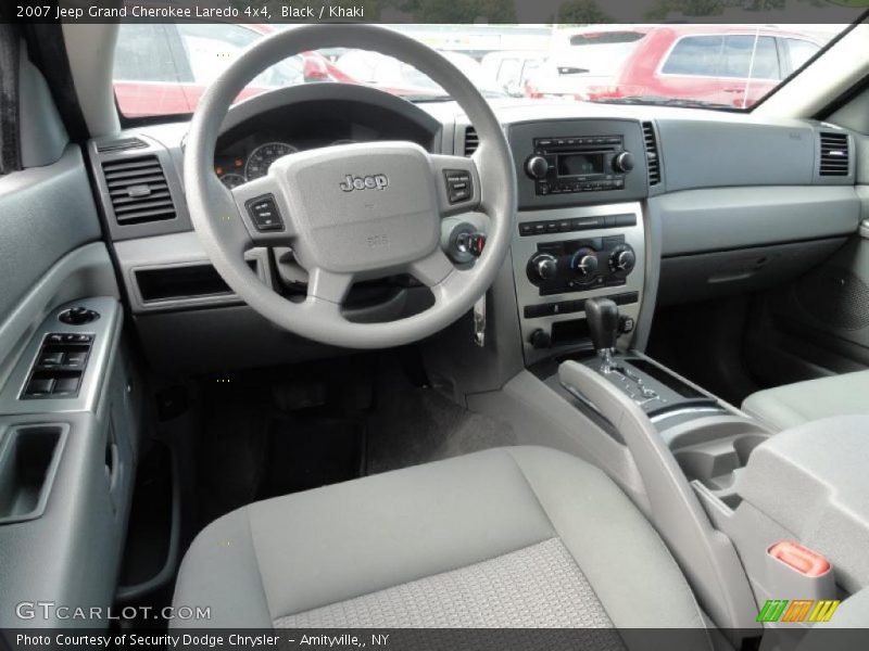 Black / Khaki 2007 Jeep Grand Cherokee Laredo 4x4