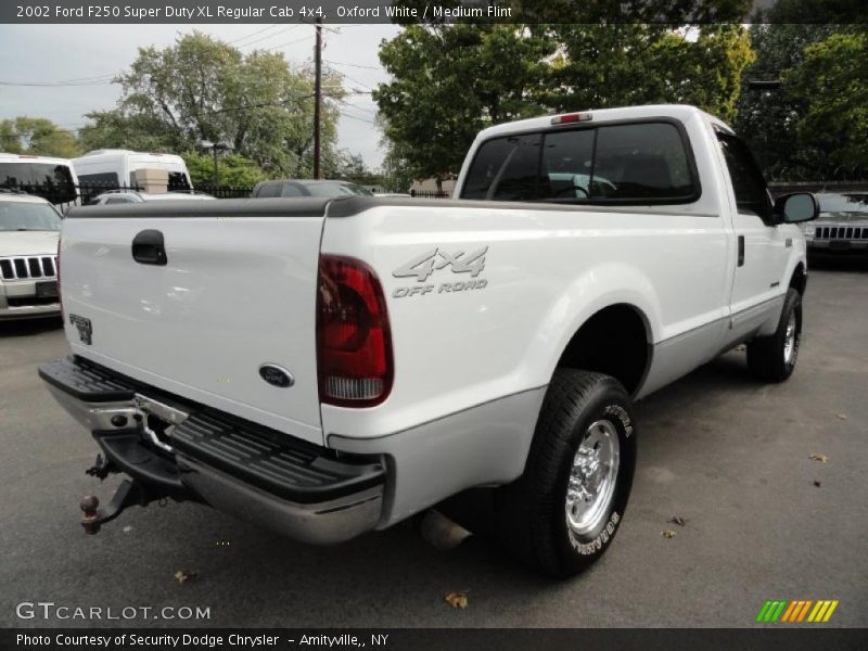 Oxford White / Medium Flint 2002 Ford F250 Super Duty XL Regular Cab 4x4
