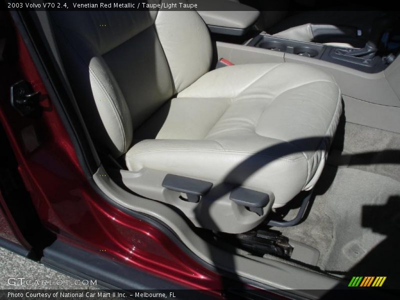 Venetian Red Metallic / Taupe/Light Taupe 2003 Volvo V70 2.4