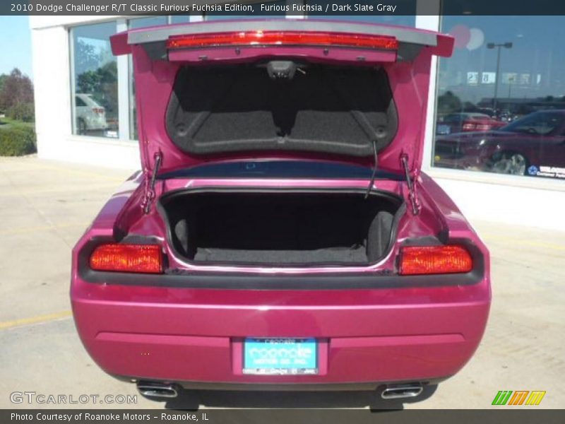 Furious Fuchsia / Dark Slate Gray 2010 Dodge Challenger R/T Classic Furious Fuchsia Edition