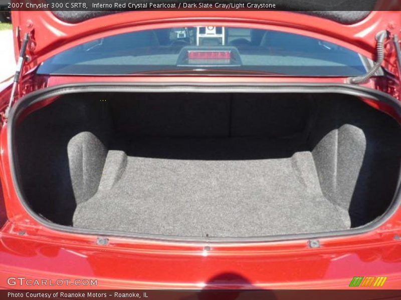  2007 300 C SRT8 Trunk