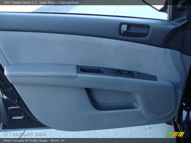 Super Black / Charcoal/Steel 2007 Nissan Sentra 2.0