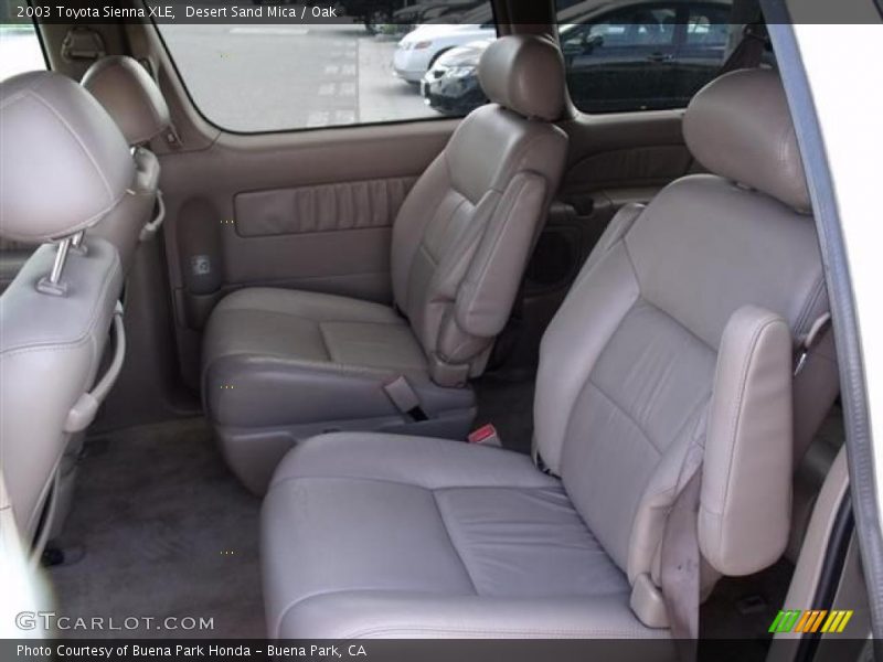 Desert Sand Mica / Oak 2003 Toyota Sienna XLE