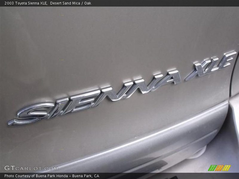 Desert Sand Mica / Oak 2003 Toyota Sienna XLE