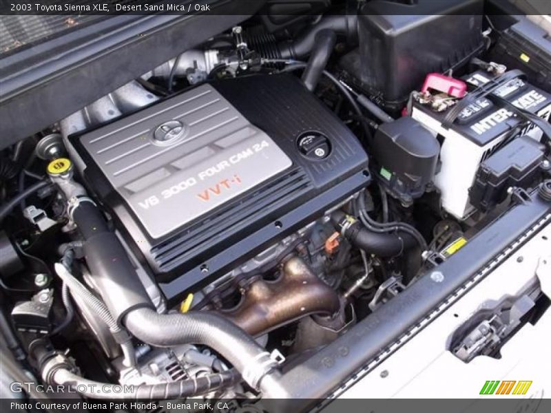 Desert Sand Mica / Oak 2003 Toyota Sienna XLE