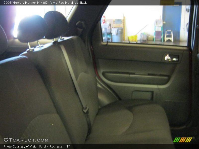 Vivid Red Metallic / Black 2008 Mercury Mariner I4 4WD