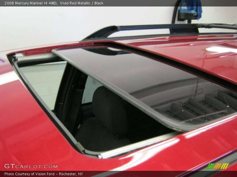 Vivid Red Metallic / Black 2008 Mercury Mariner I4 4WD